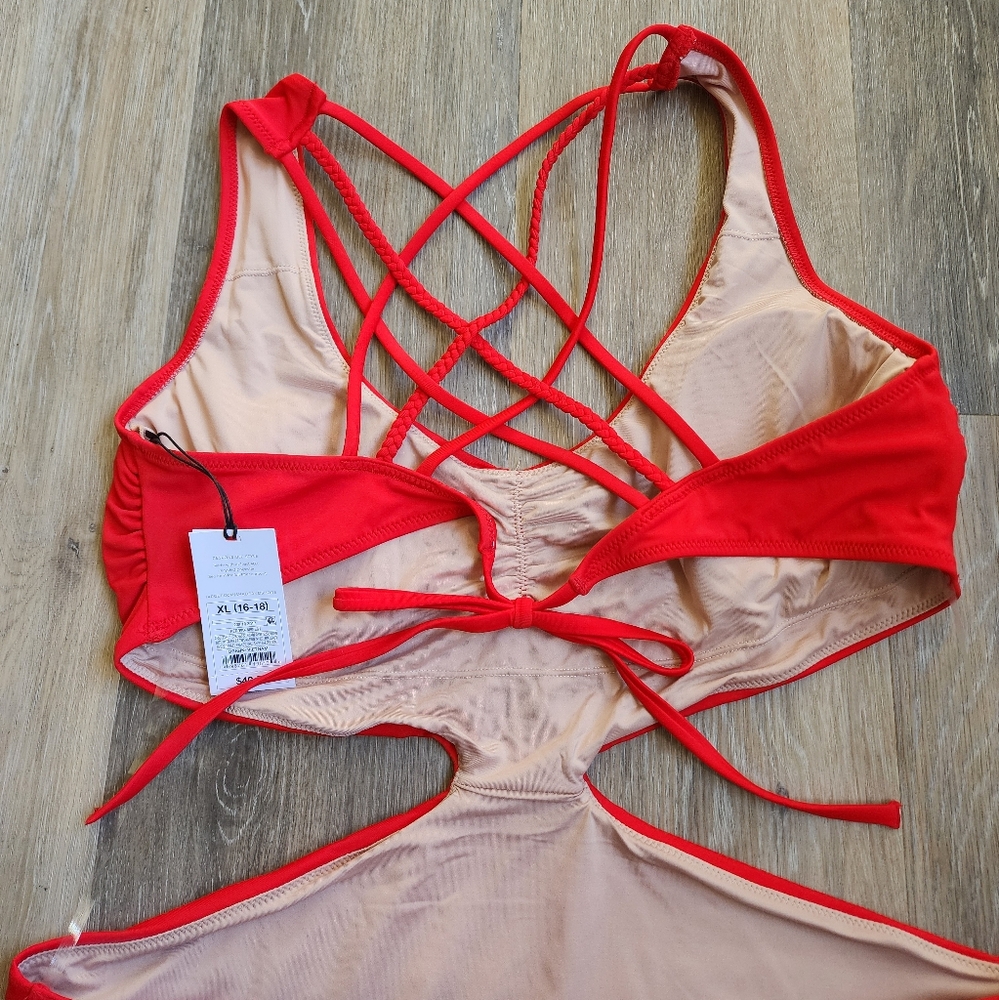 NWT SHADE AND SHORE ONE PIECE SWIMSUIT - Picture 11 of 16